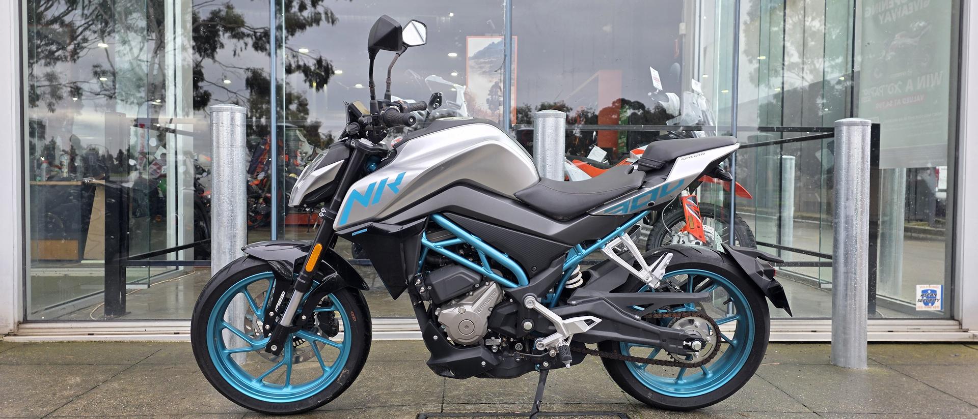 2021 CFMOTO 300 NK ABS ROAD