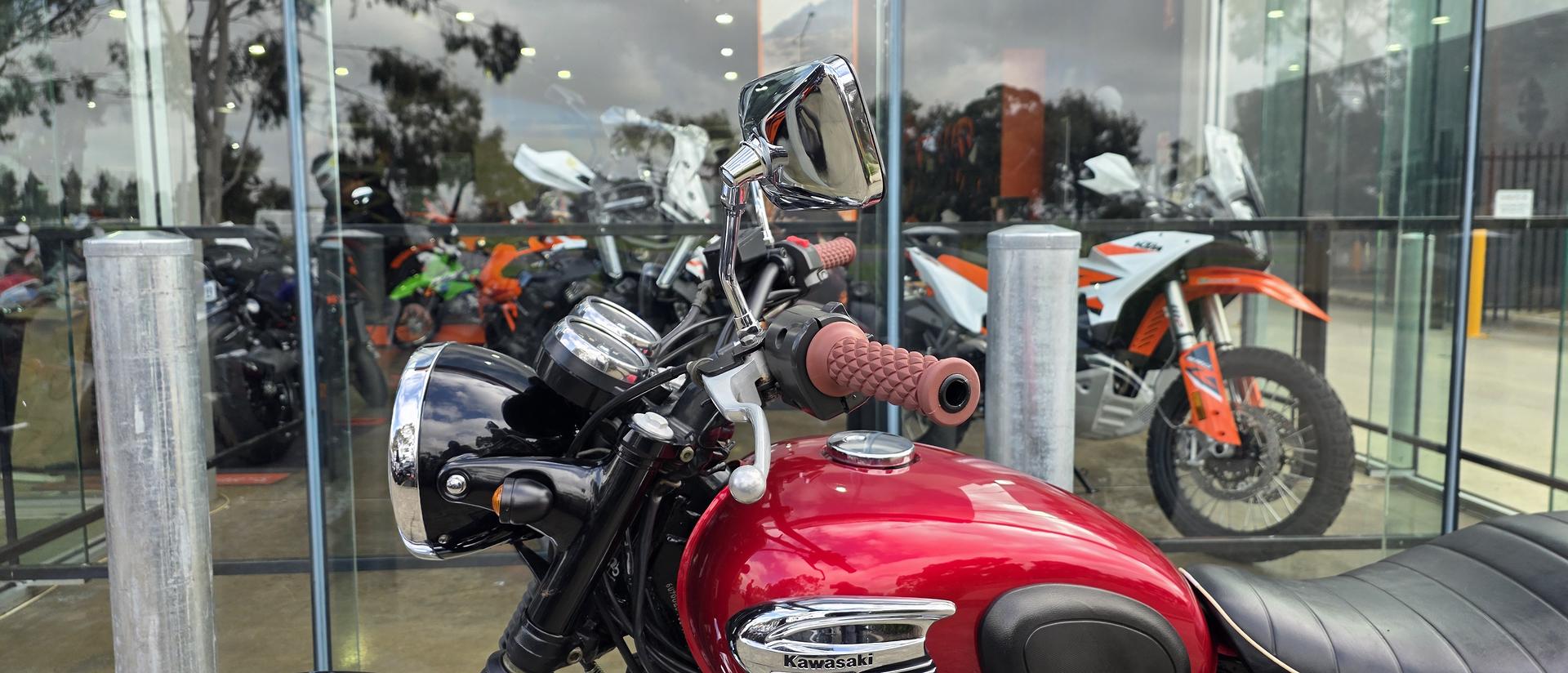 2008 KAWASAKI W400 ROAD