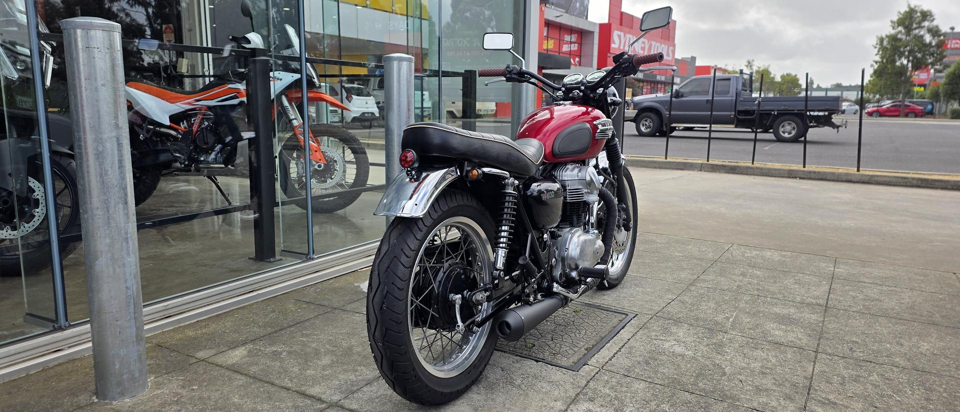 2008 KAWASAKI W400 ROAD