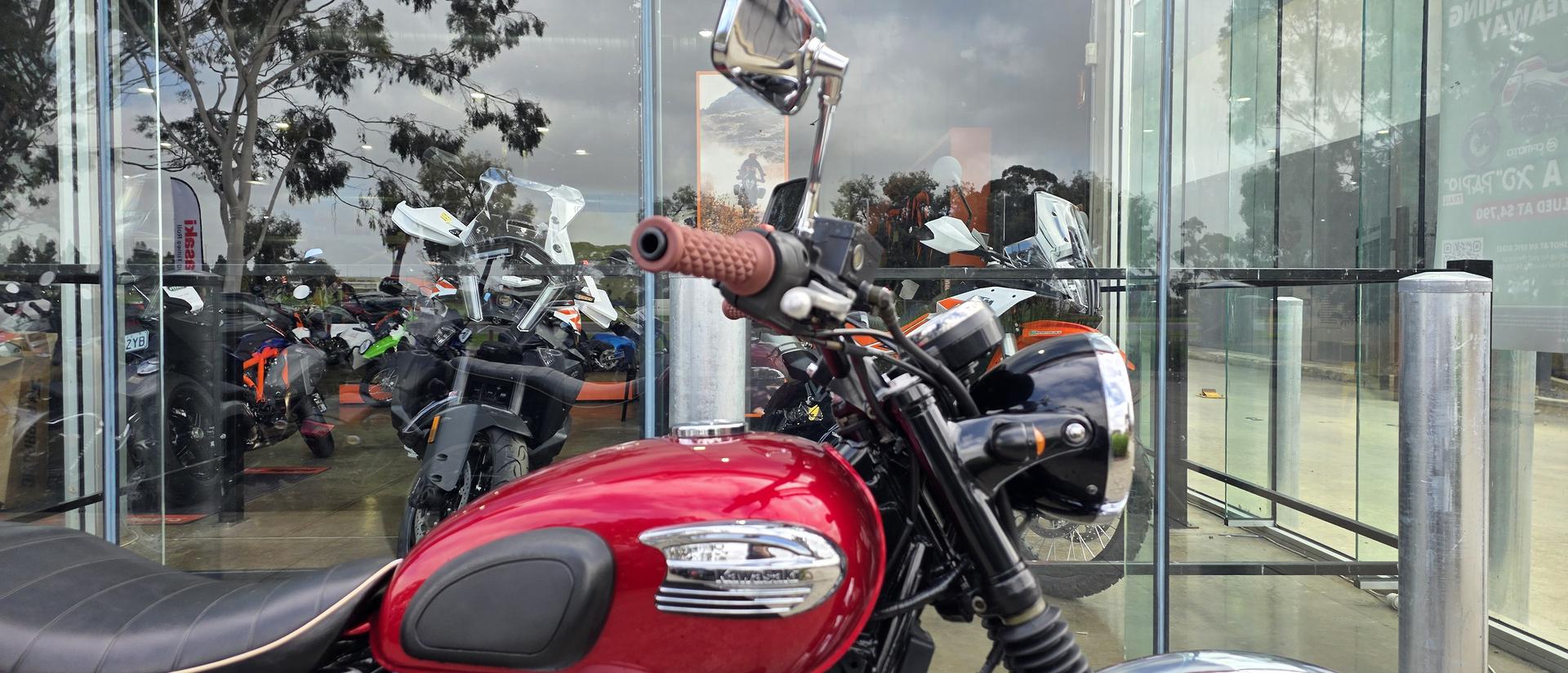 2008 KAWASAKI W400 ROAD