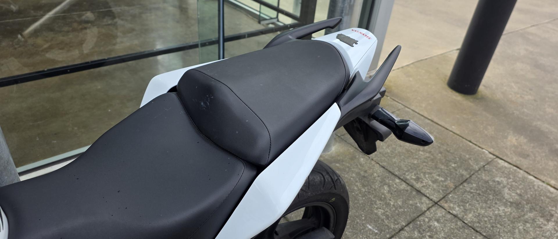 2015 HONDA CB300FA (ABS) ROAD