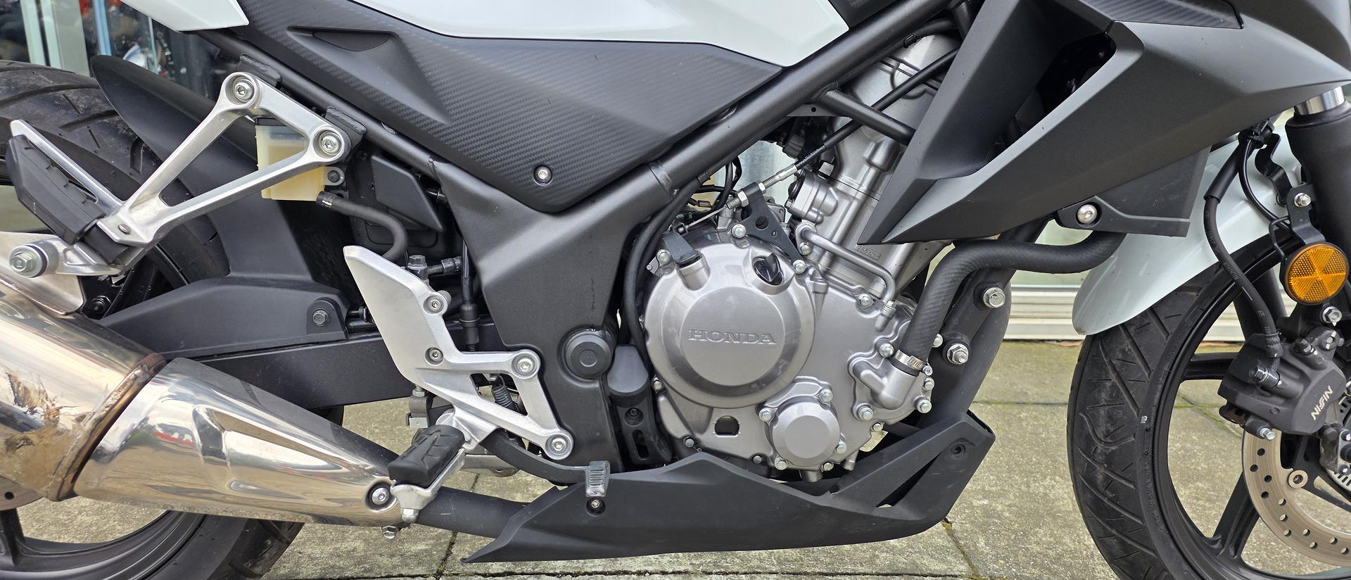 2015 HONDA CB300FA (ABS) ROAD