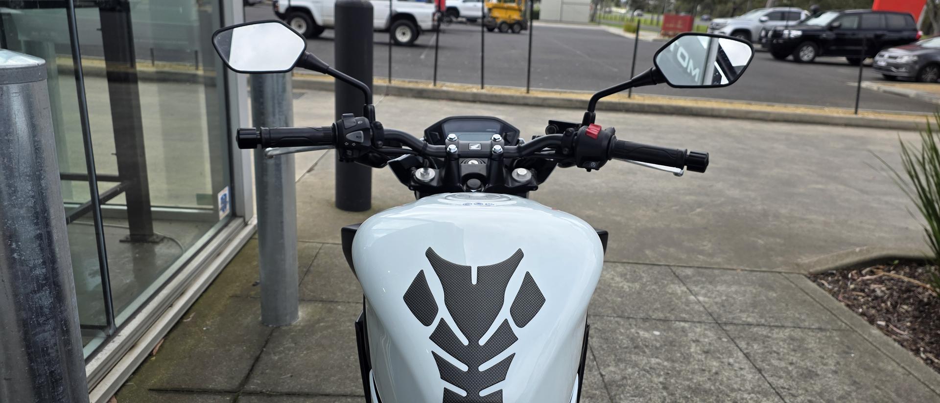2015 HONDA CB300FA (ABS) ROAD