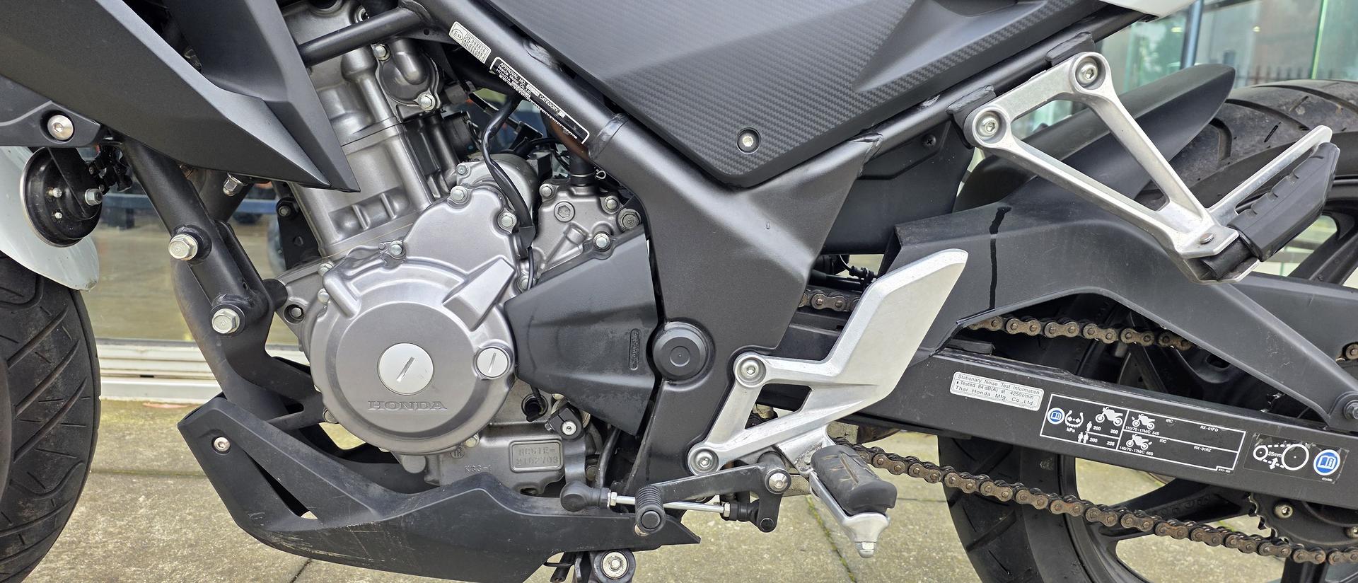 2015 HONDA CB300FA (ABS) ROAD