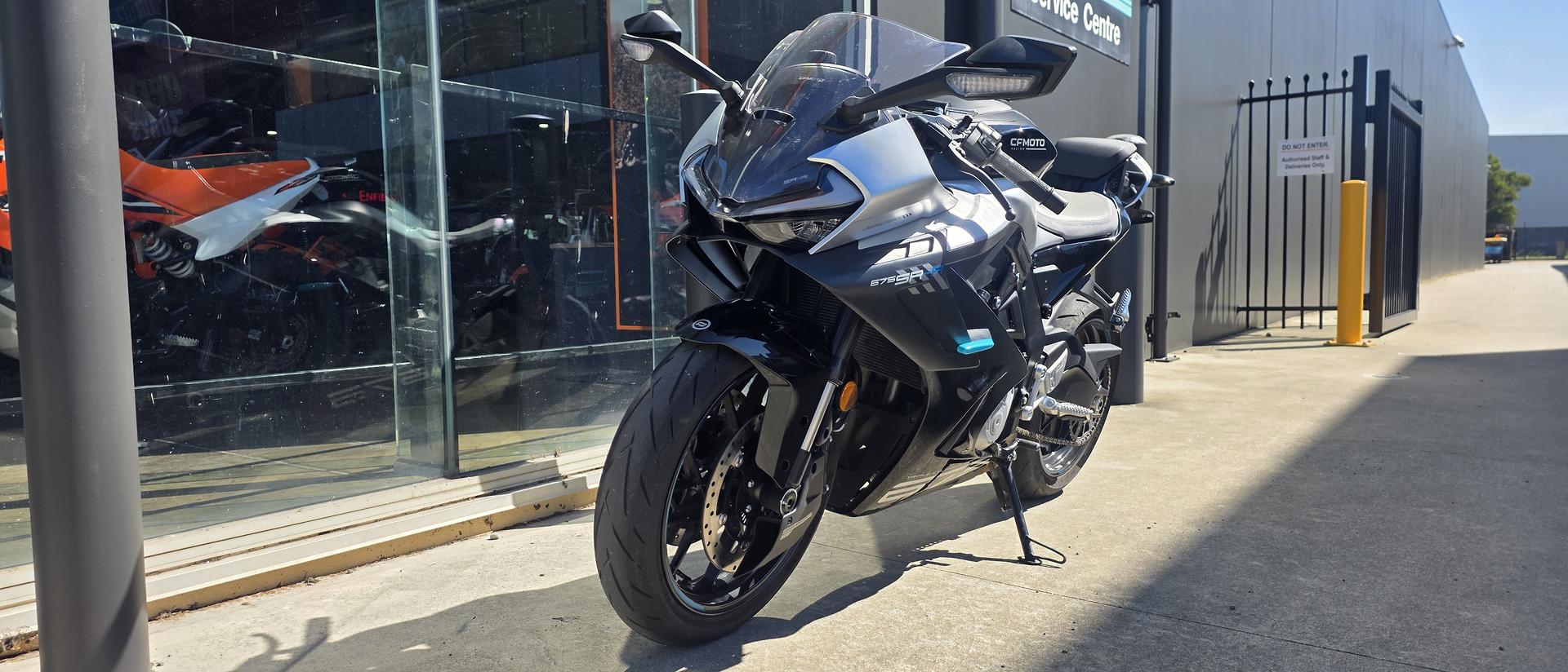 2025 CFMOTO 675 SR-R SPORTS