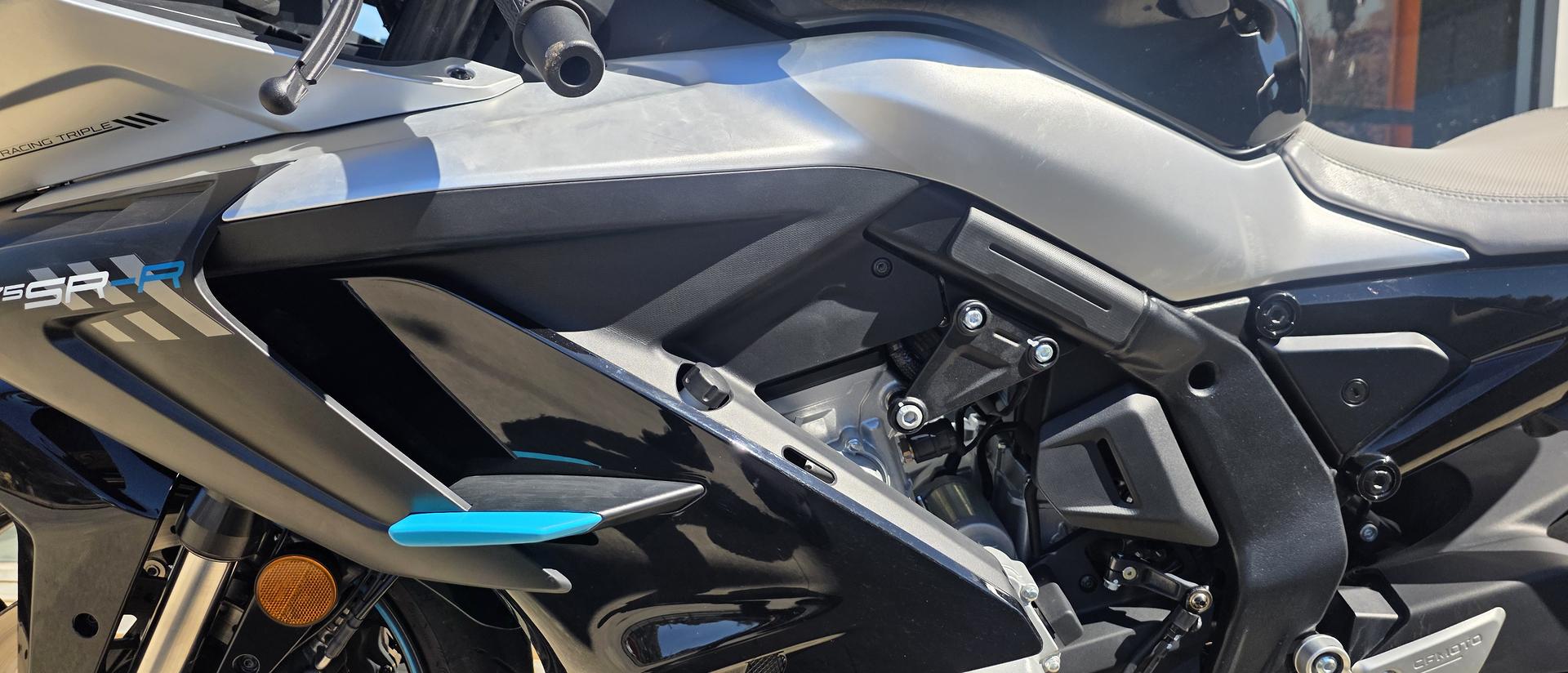 2025 CFMOTO 675 SR-R SPORTS