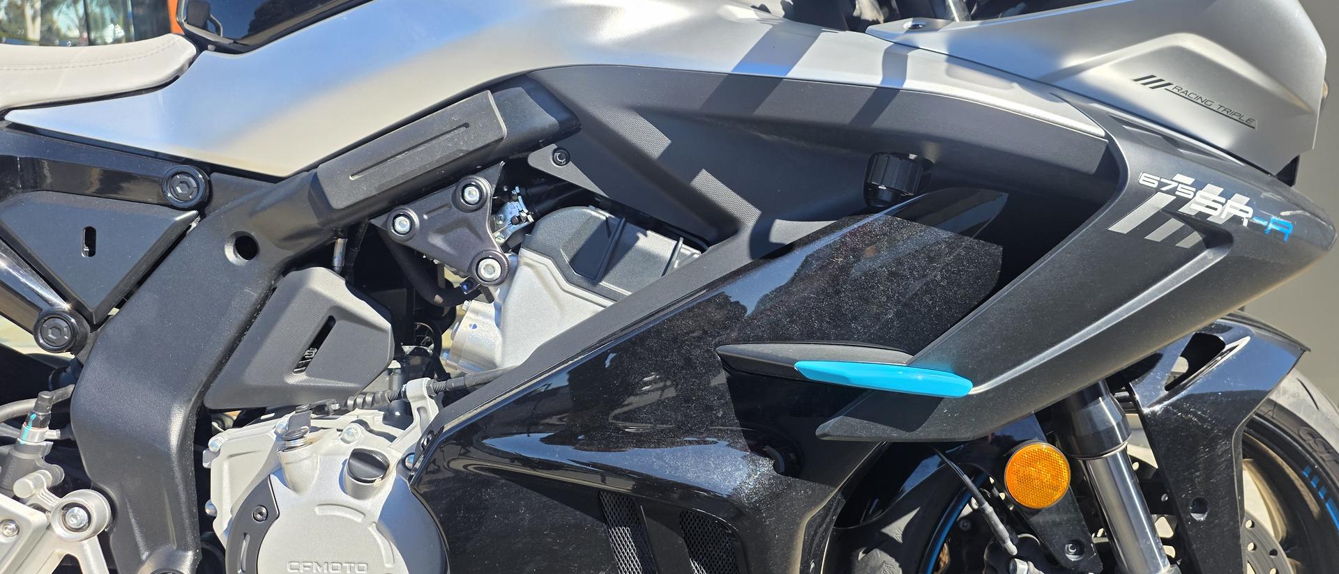 2025 CFMOTO 675 SR-R SPORTS