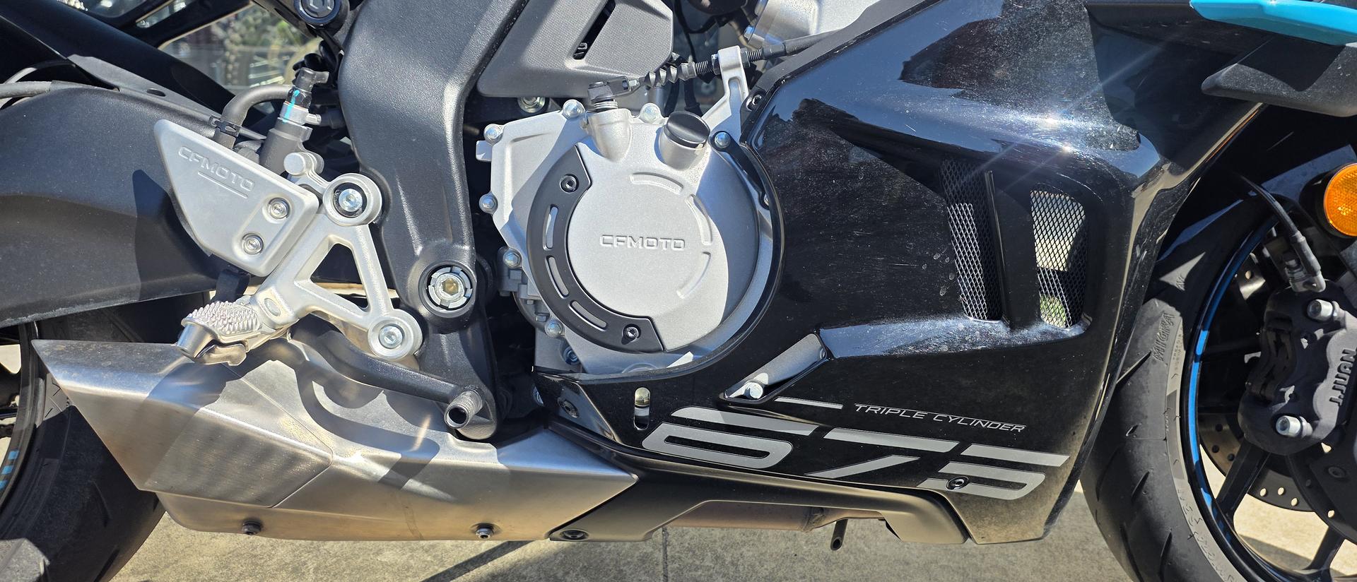 2025 CFMOTO 675 SR-R SPORTS