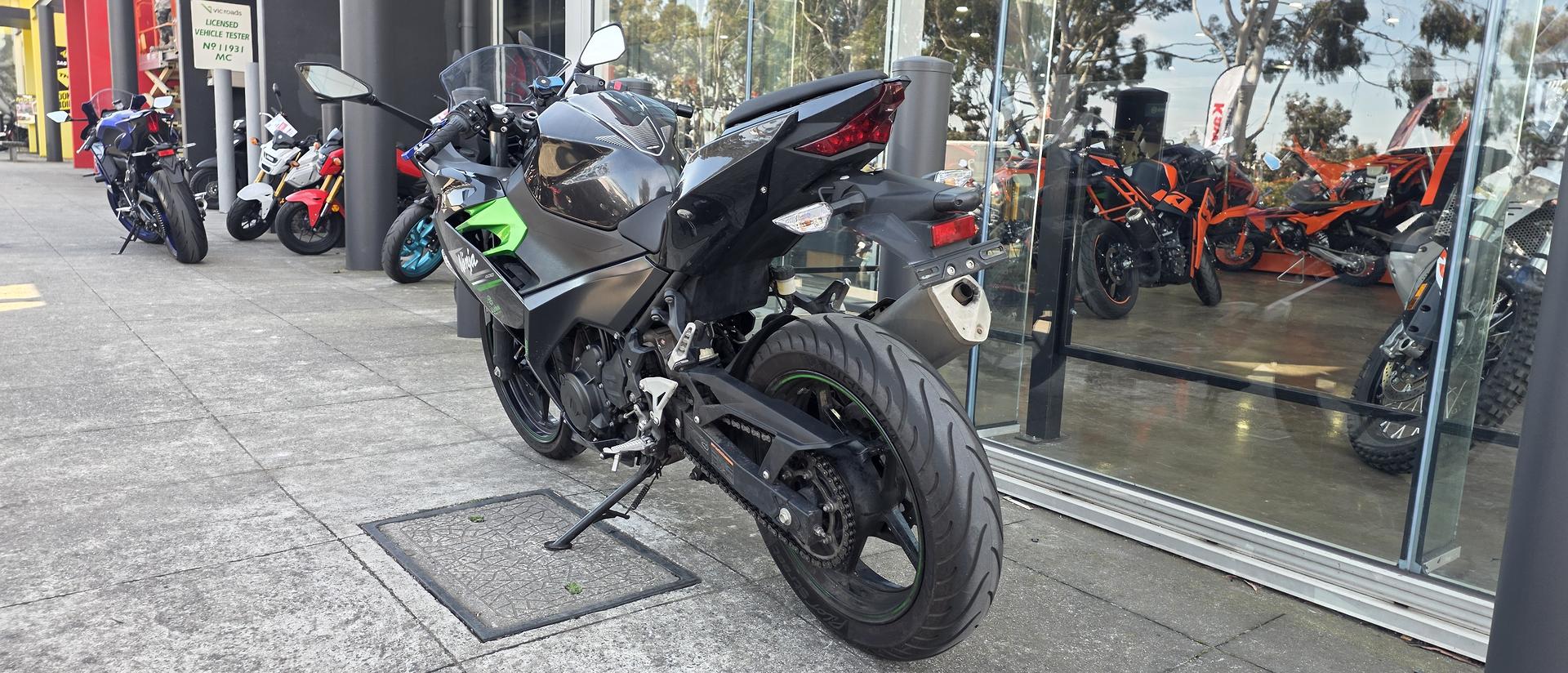 2023 KAWASAKI NINJA 400 SPORTS