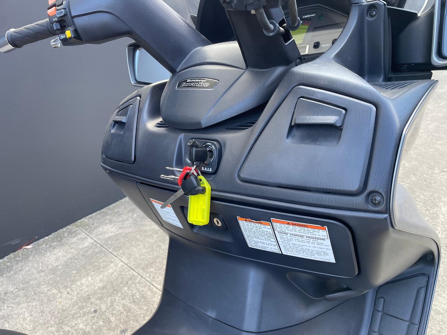 2008 SUZUKI BURGMAN 650 EXECUTIVE (AN650A) SCOOTER