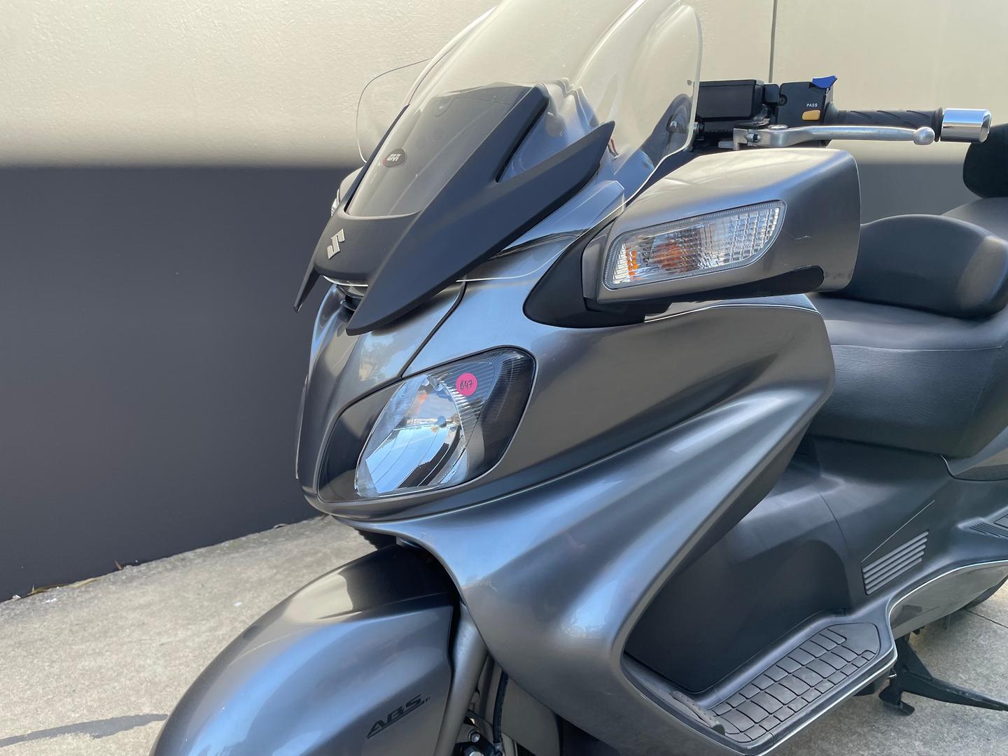 2008 SUZUKI BURGMAN 650 EXECUTIVE (AN650A) SCOOTER