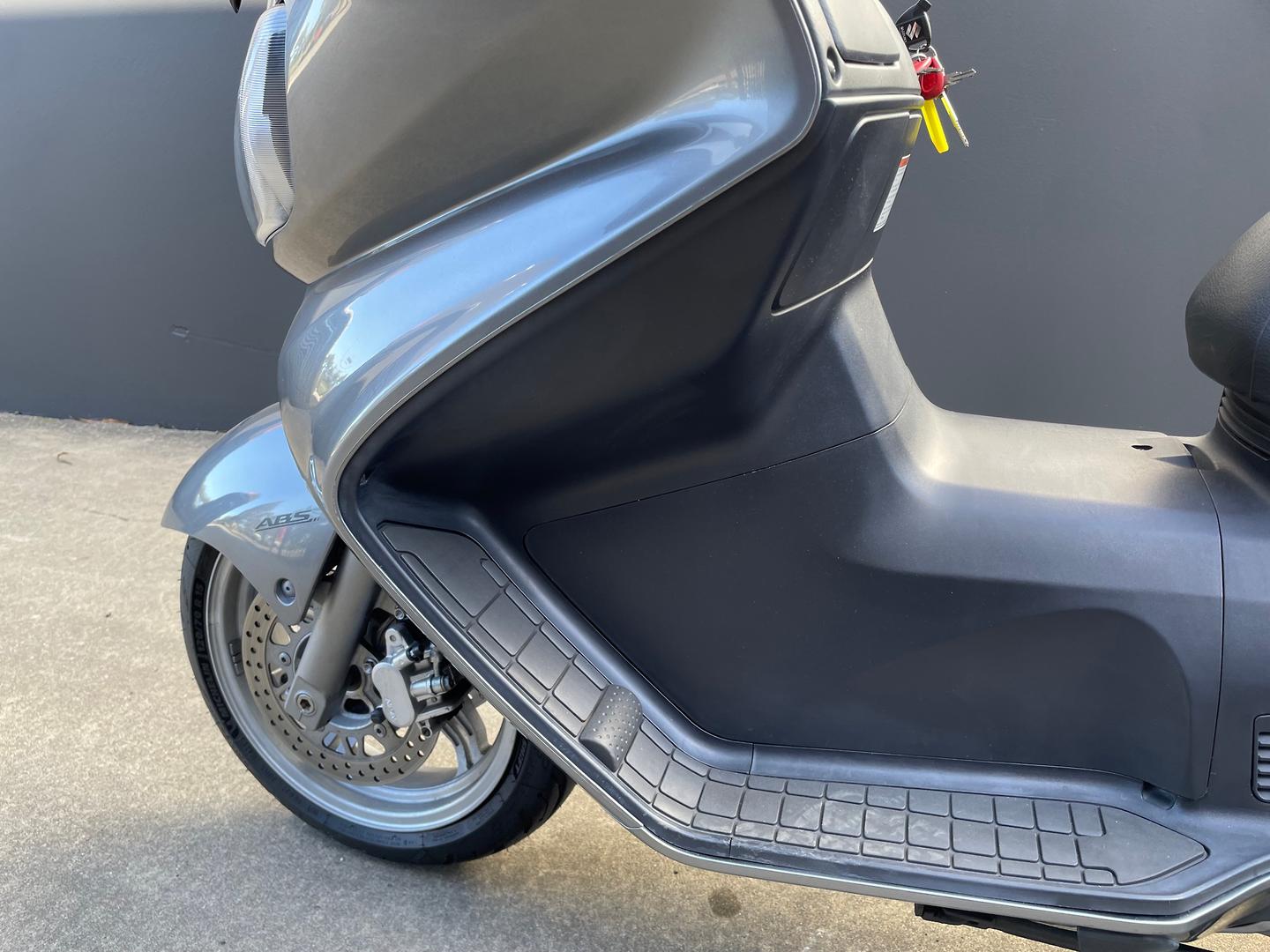 2008 SUZUKI BURGMAN 650 EXECUTIVE (AN650A) SCOOTER