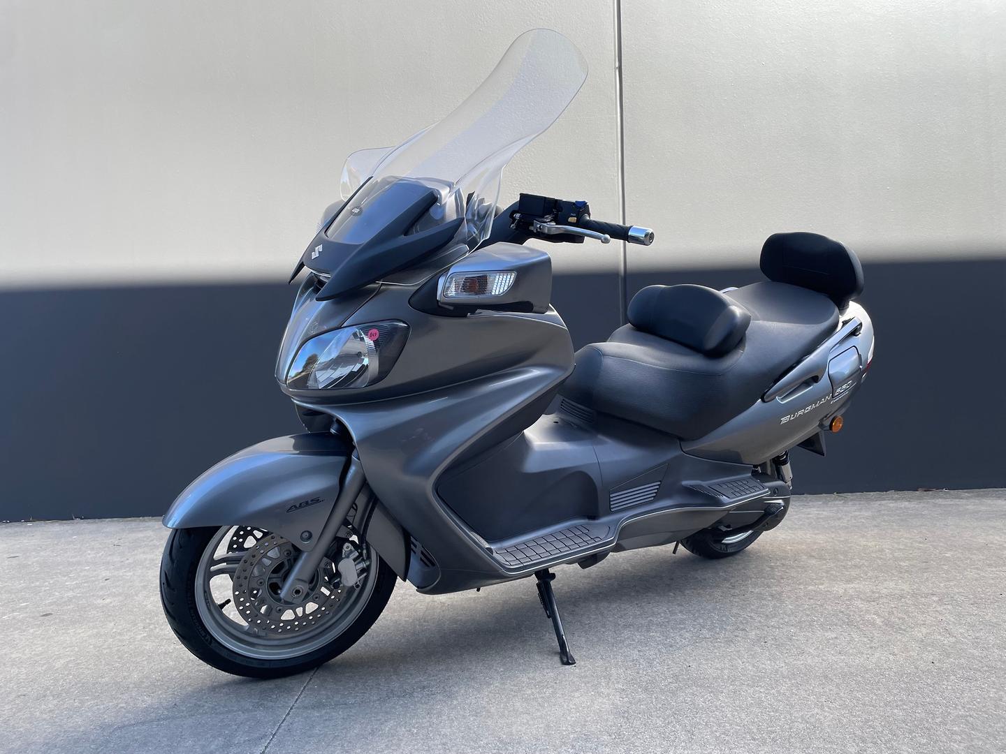 2008 SUZUKI BURGMAN 650 EXECUTIVE (AN650A) SCOOTER