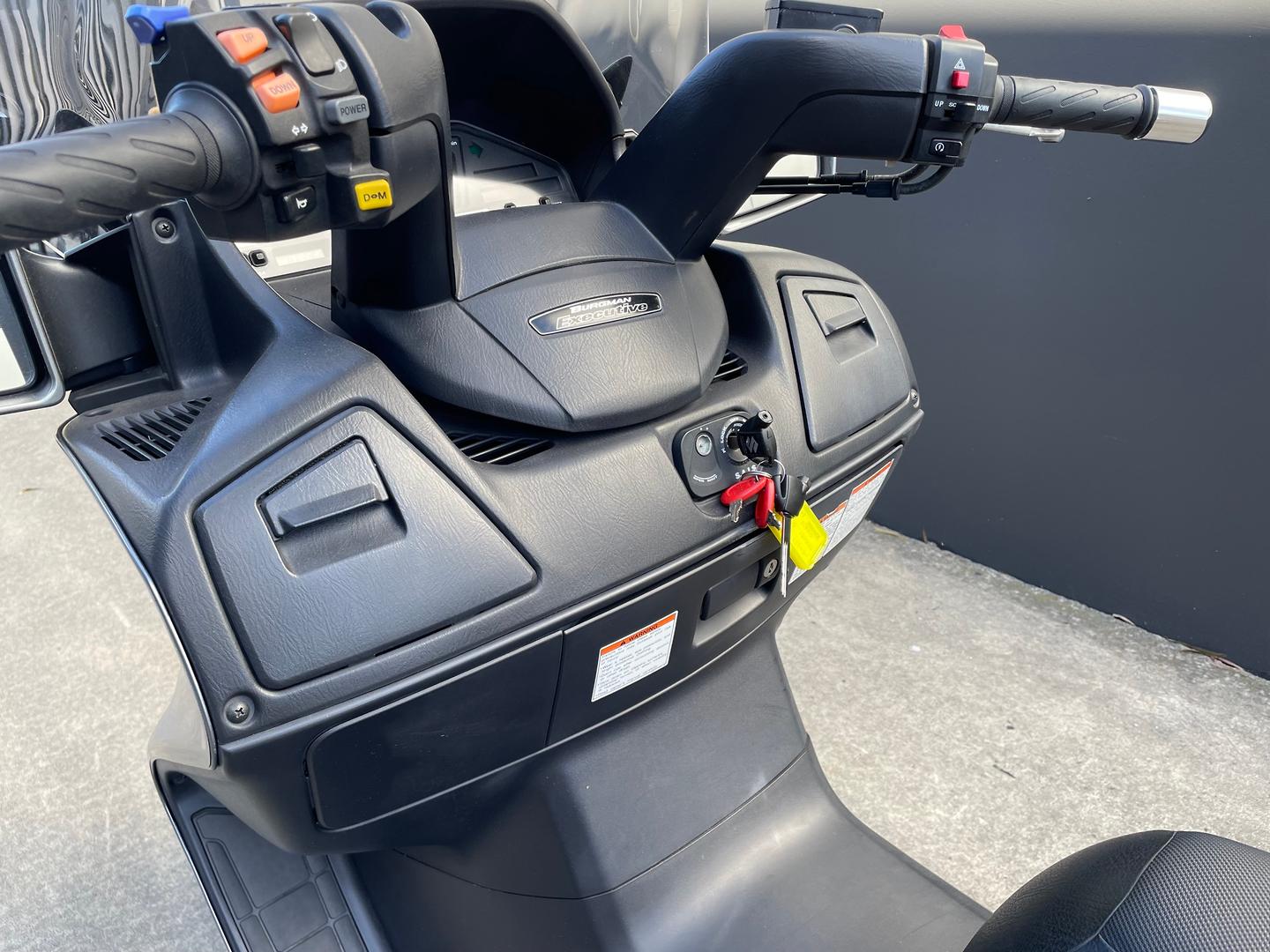 2008 SUZUKI BURGMAN 650 EXECUTIVE (AN650A) SCOOTER
