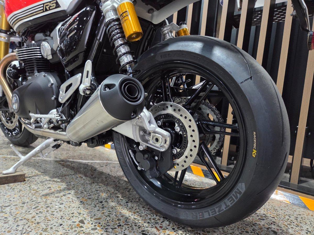 2025 TRIUMPH SPEED TWIN 1200 RS ROAD