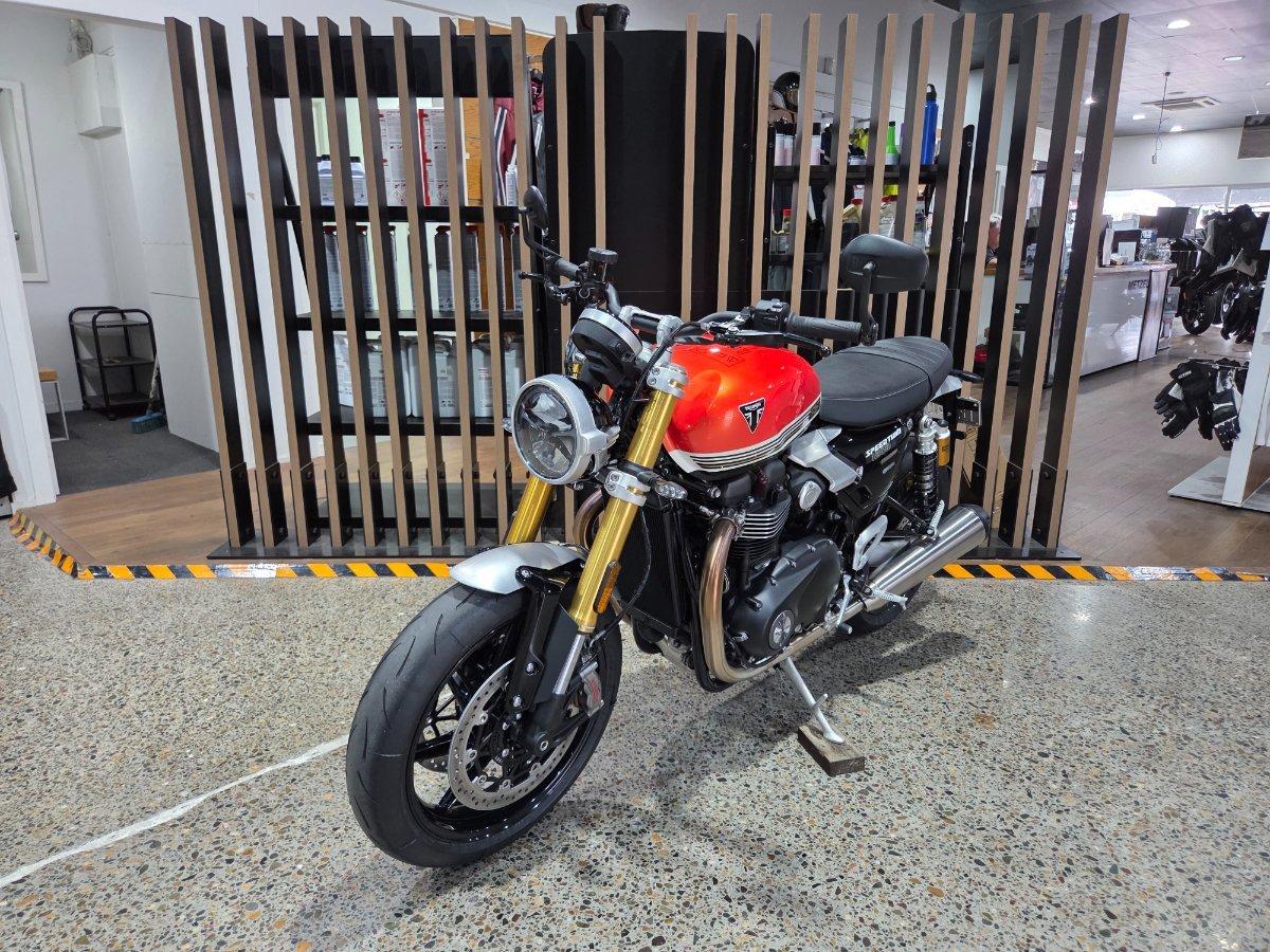 2025 TRIUMPH SPEED TWIN 1200 RS ROAD
