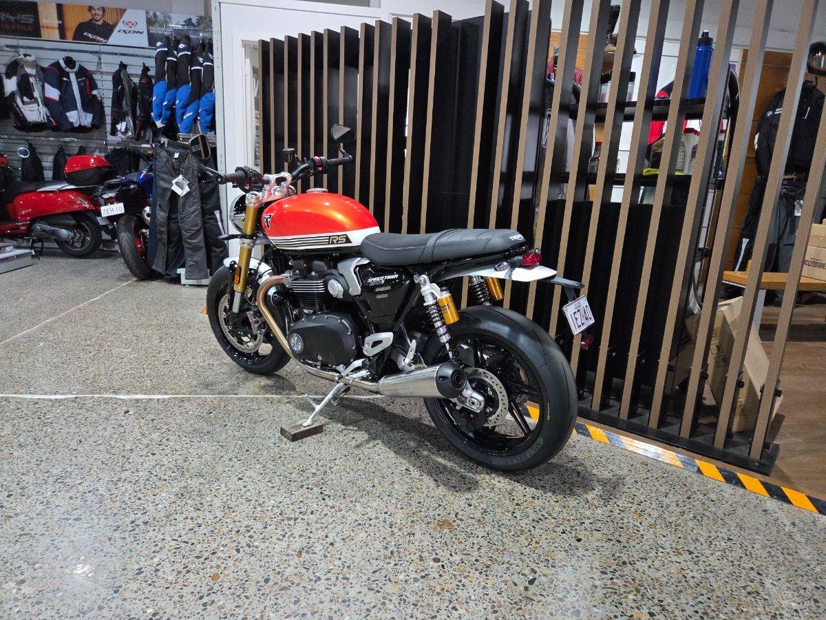 2025 TRIUMPH SPEED TWIN 1200 RS ROAD