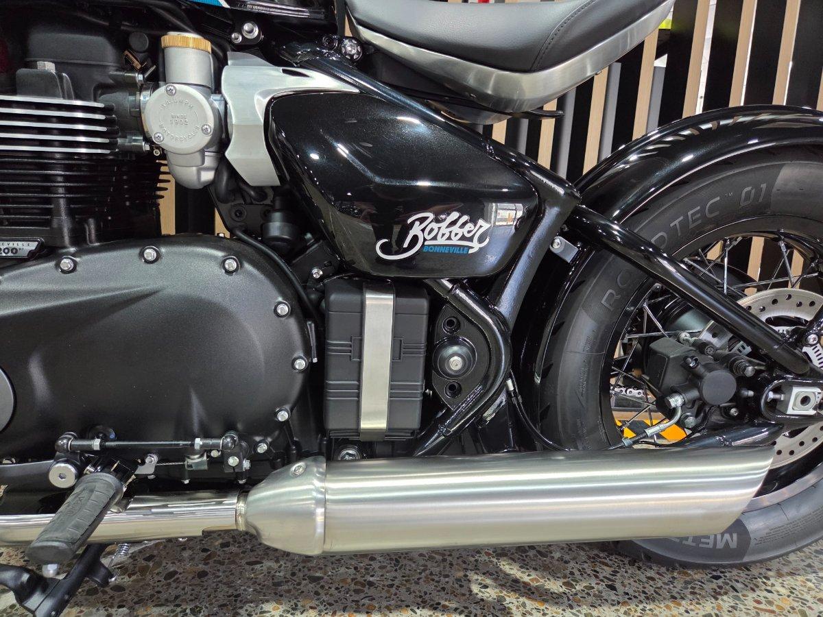 2026 TRIUMPH BONNEVILLE BOBBER ROAD
