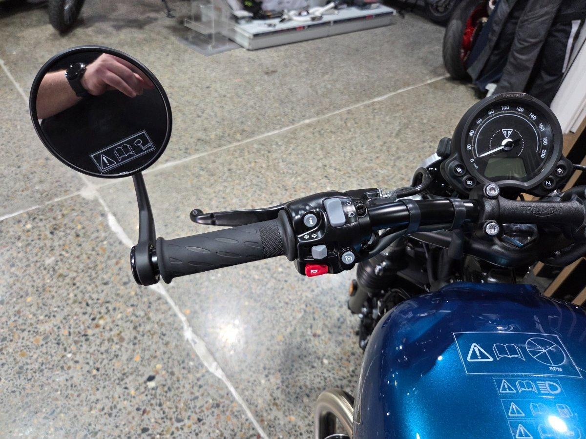 2026 TRIUMPH BONNEVILLE BOBBER ROAD