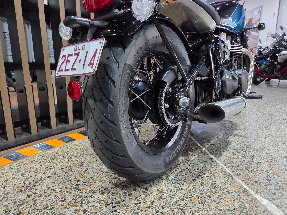 2026 TRIUMPH BONNEVILLE BOBBER ROAD