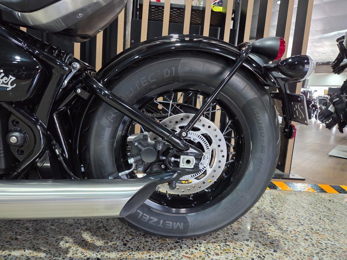 2026 TRIUMPH BONNEVILLE BOBBER ROAD