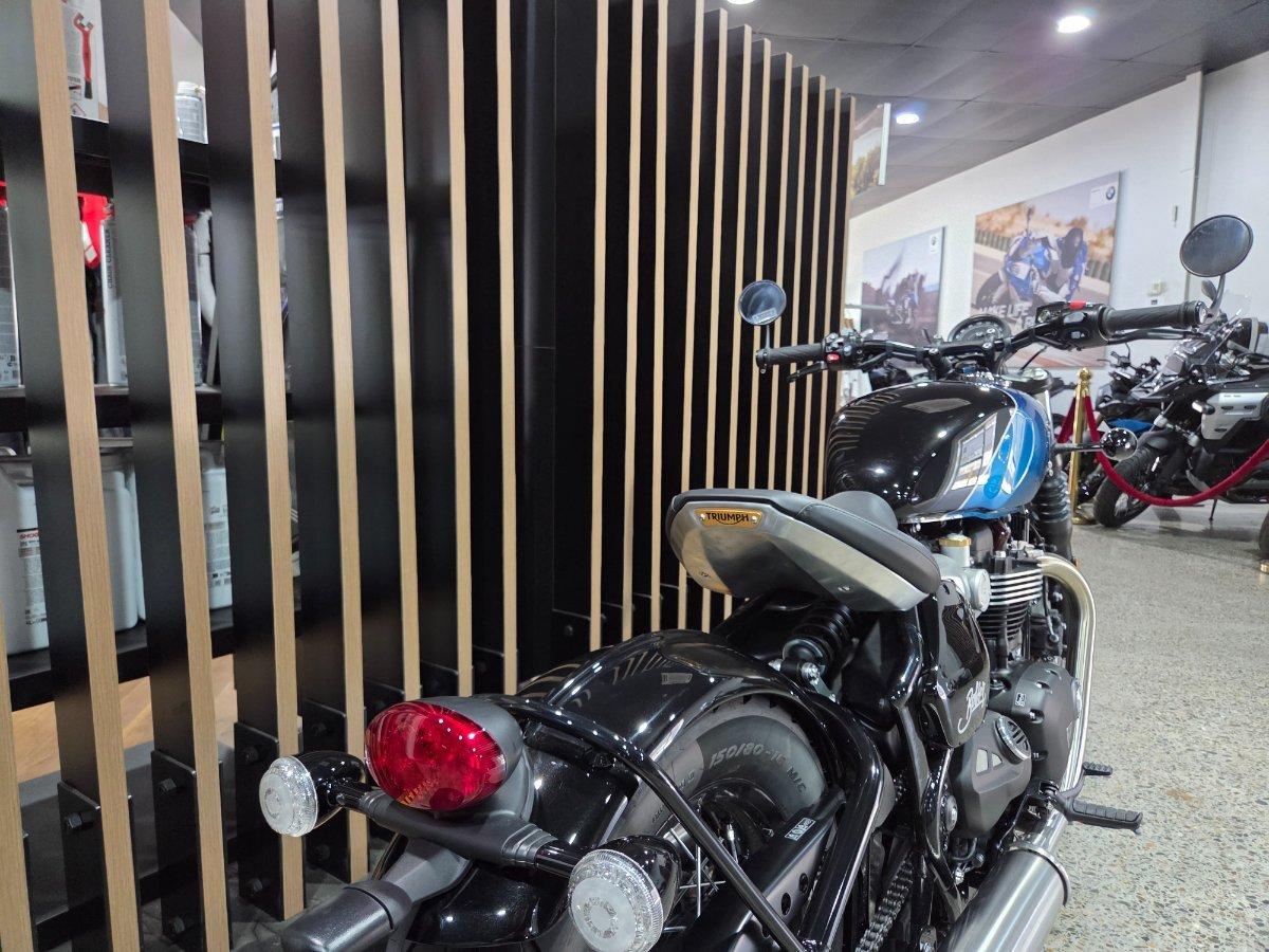 2026 TRIUMPH BONNEVILLE BOBBER ROAD