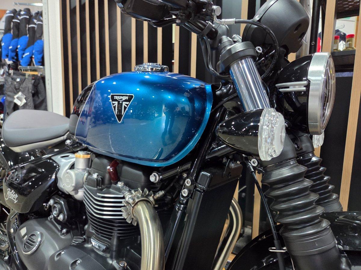 2026 TRIUMPH BONNEVILLE BOBBER ROAD