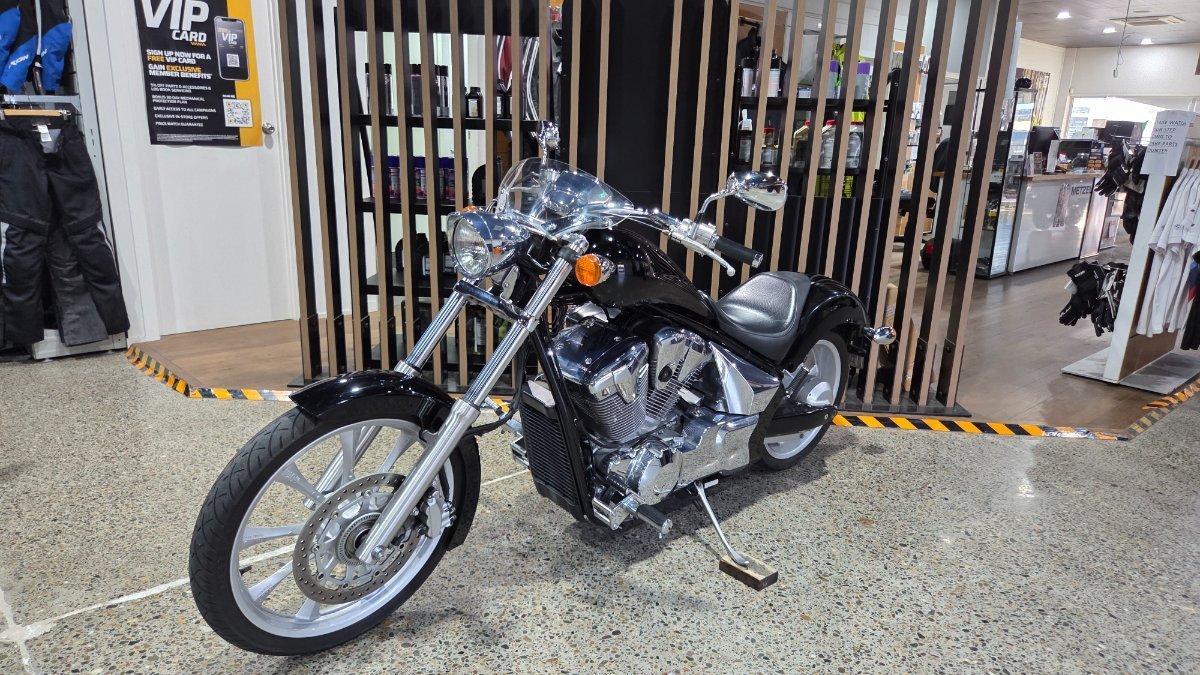 2009 HONDA VTX1300 (FURY) CRUISER