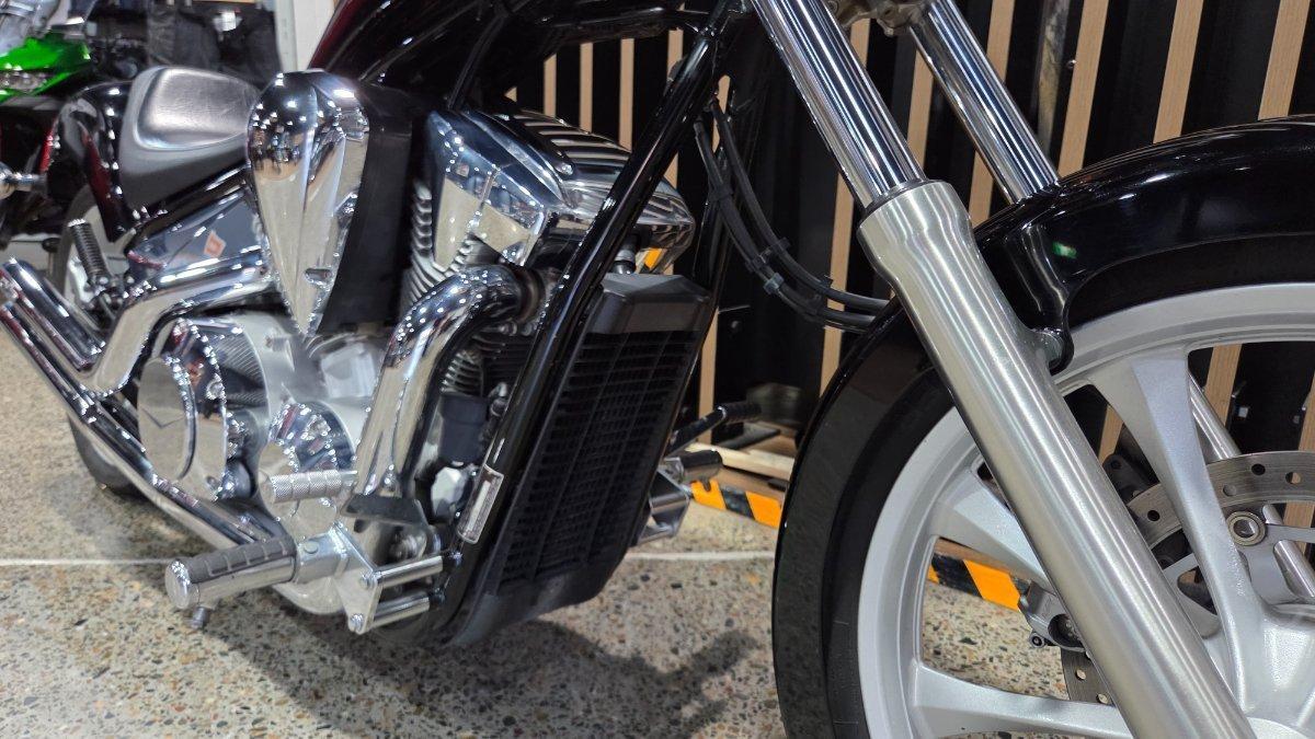 2009 HONDA VTX1300 (FURY) CRUISER