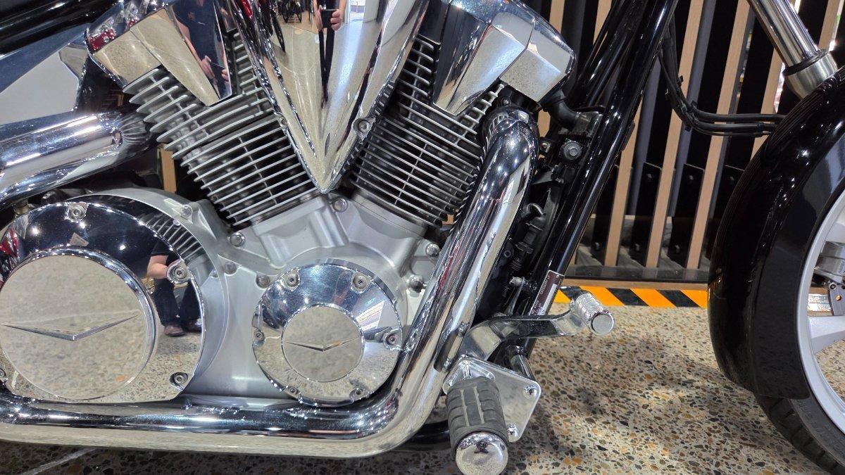 2009 HONDA VTX1300 (FURY) CRUISER