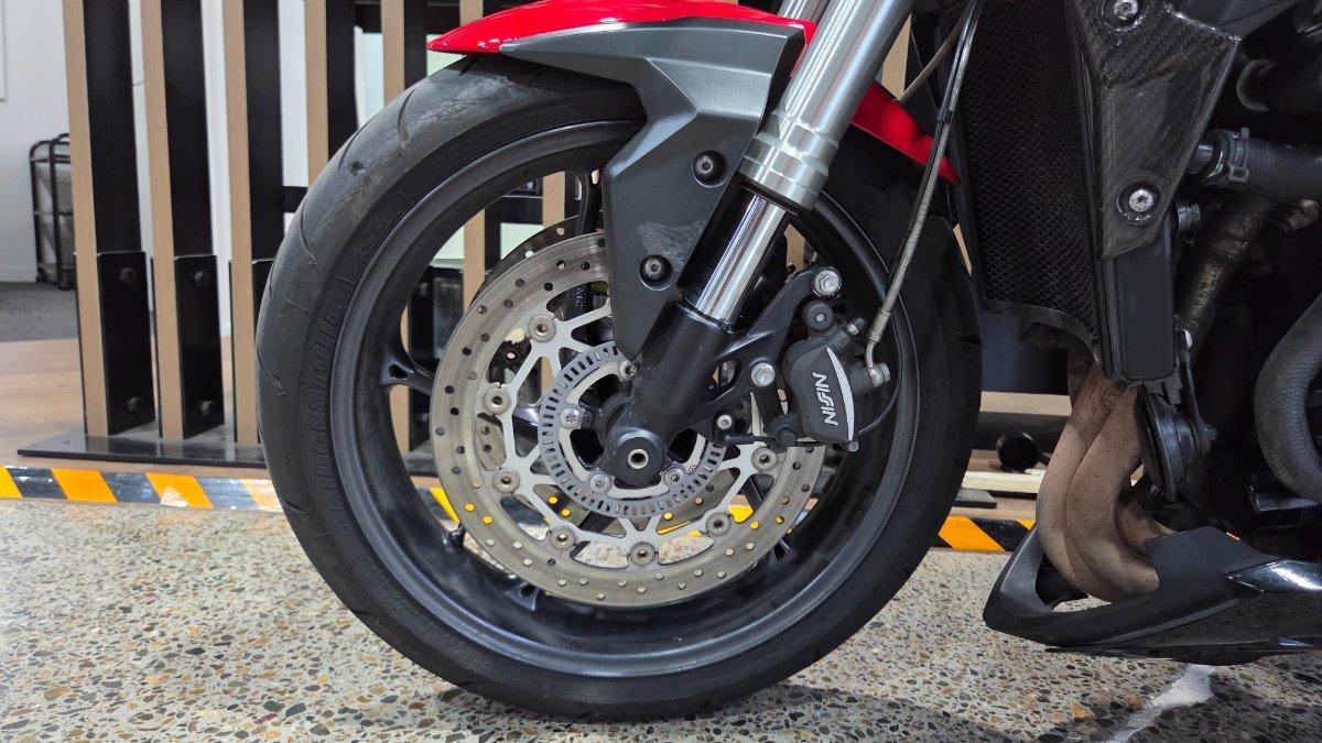 2021 TRIUMPH STREET TRIPLE S 660 LAMS ROAD