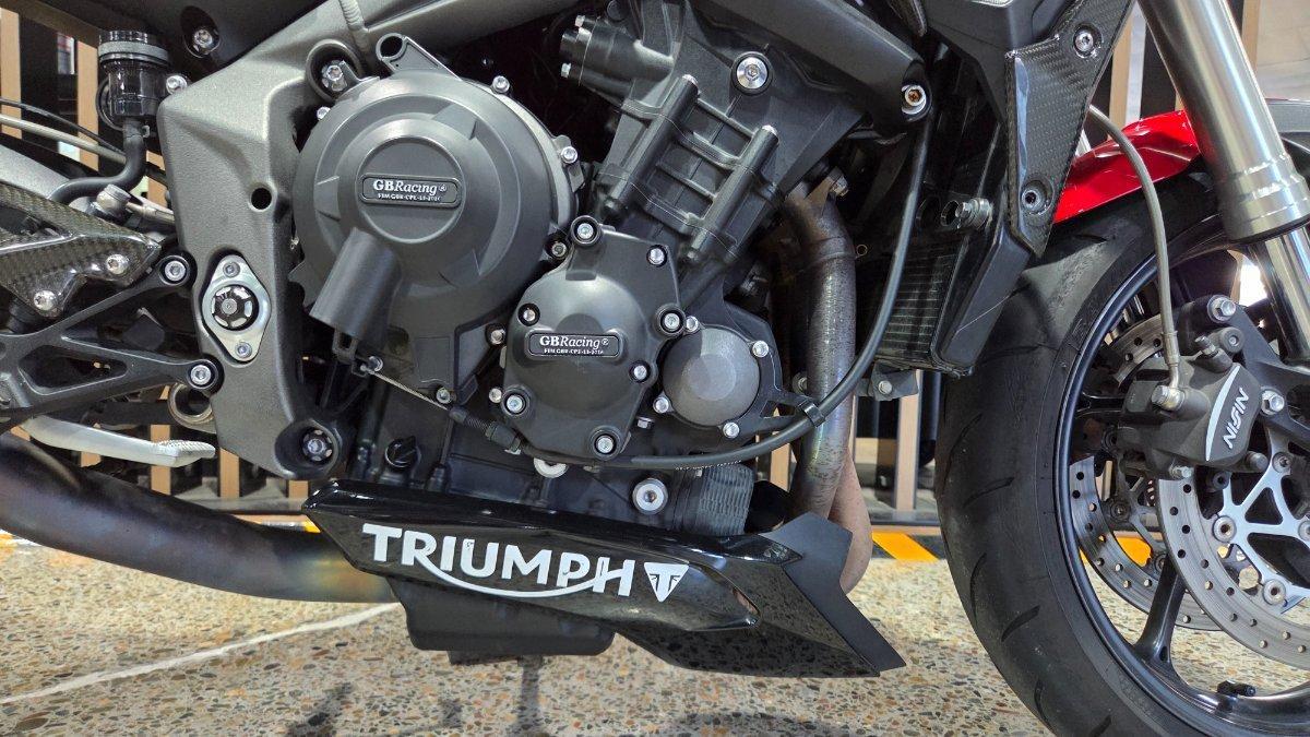 2021 TRIUMPH STREET TRIPLE S 660 LAMS ROAD