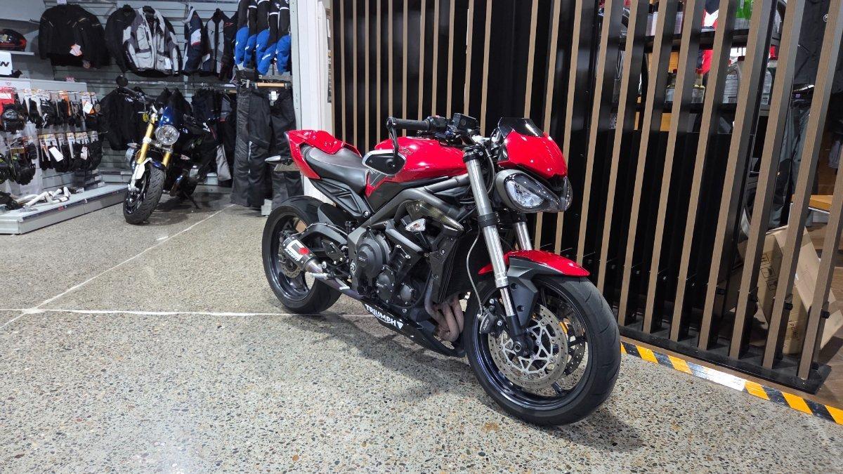 2021 TRIUMPH STREET TRIPLE S 660 LAMS ROAD