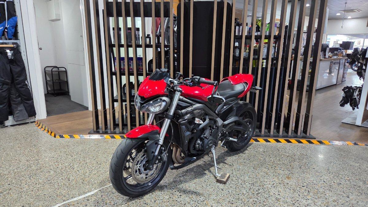 2021 TRIUMPH STREET TRIPLE S 660 LAMS ROAD