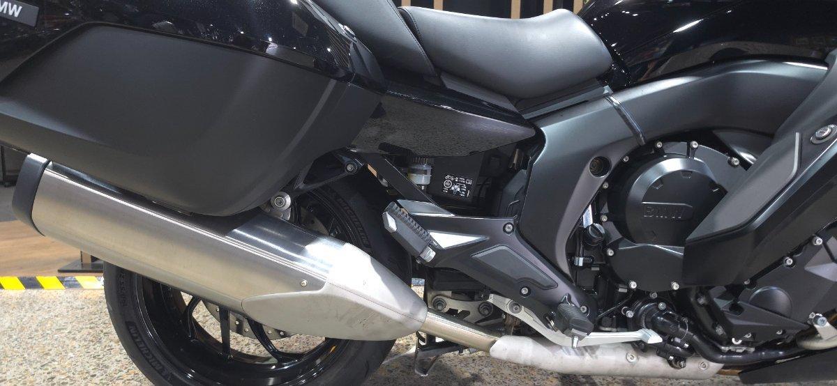 2025 BMW K 1600 GT ROAD