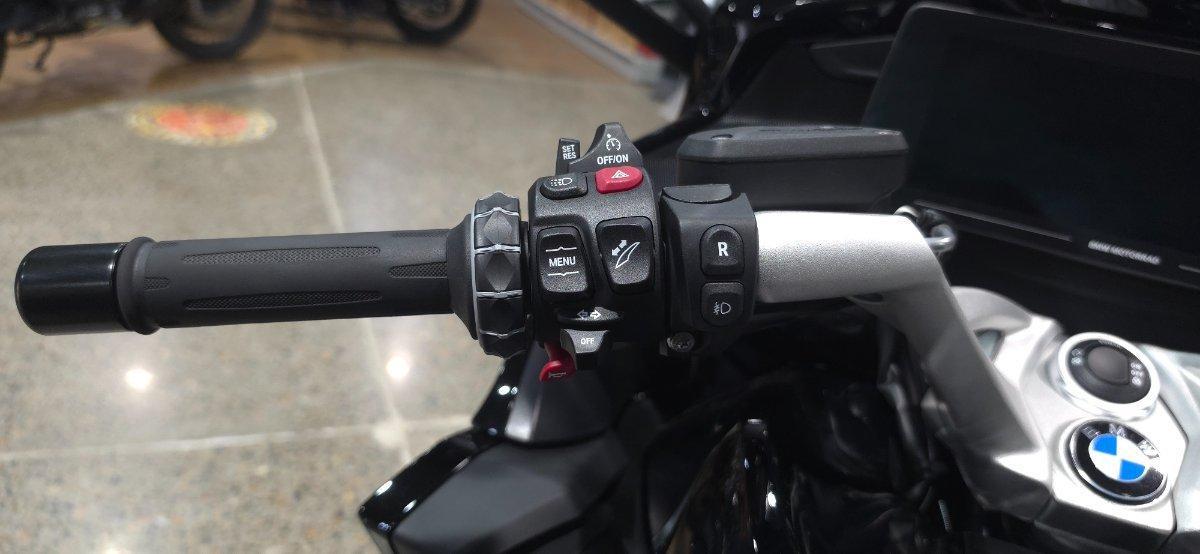 2025 BMW K 1600 GT ROAD