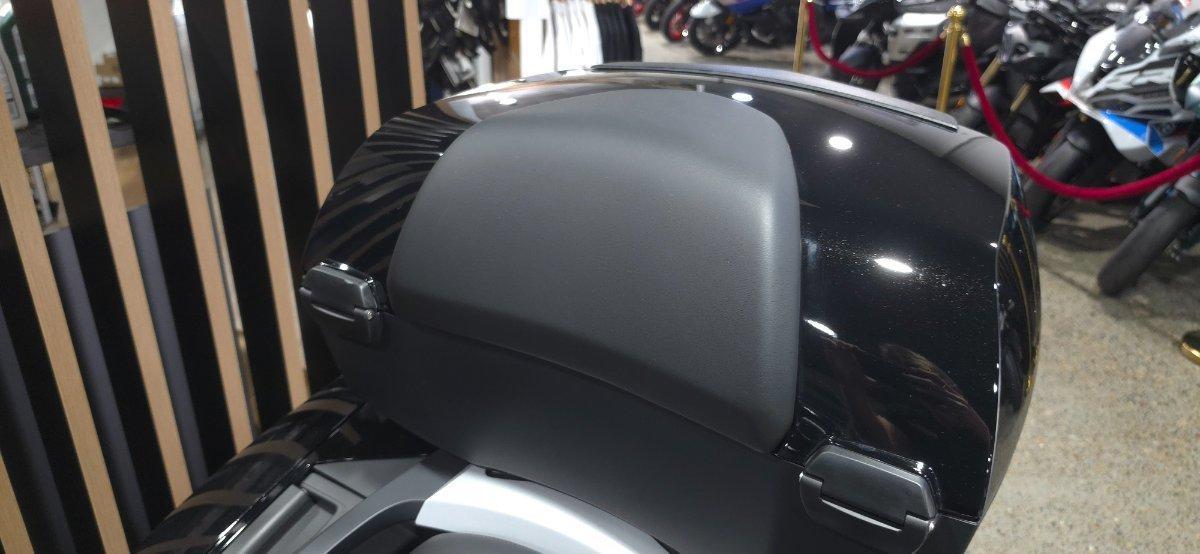 2025 BMW K 1600 GT ROAD