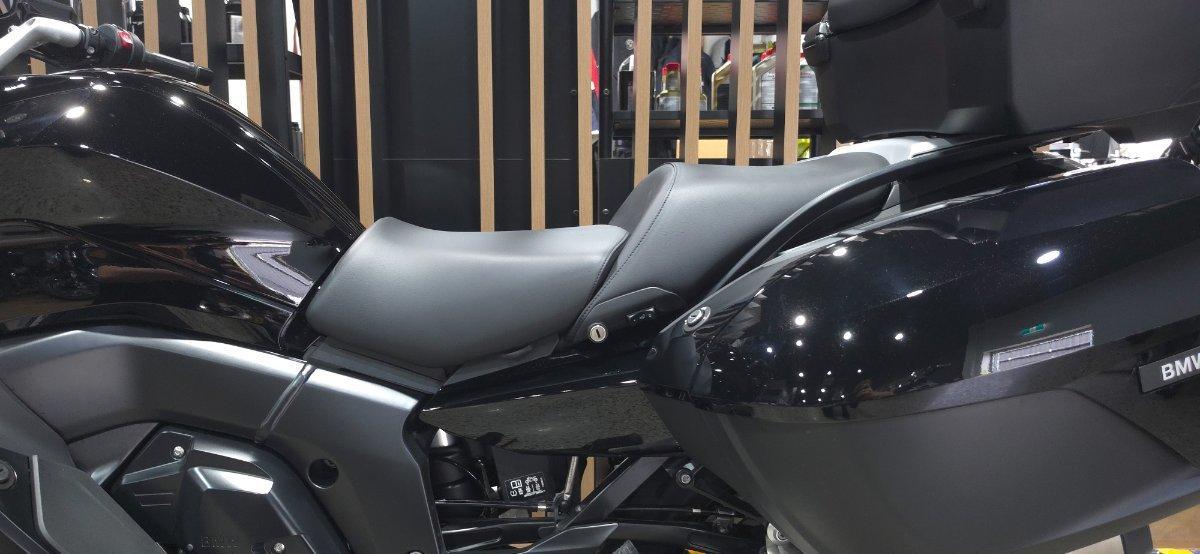 2025 BMW K 1600 GT ROAD
