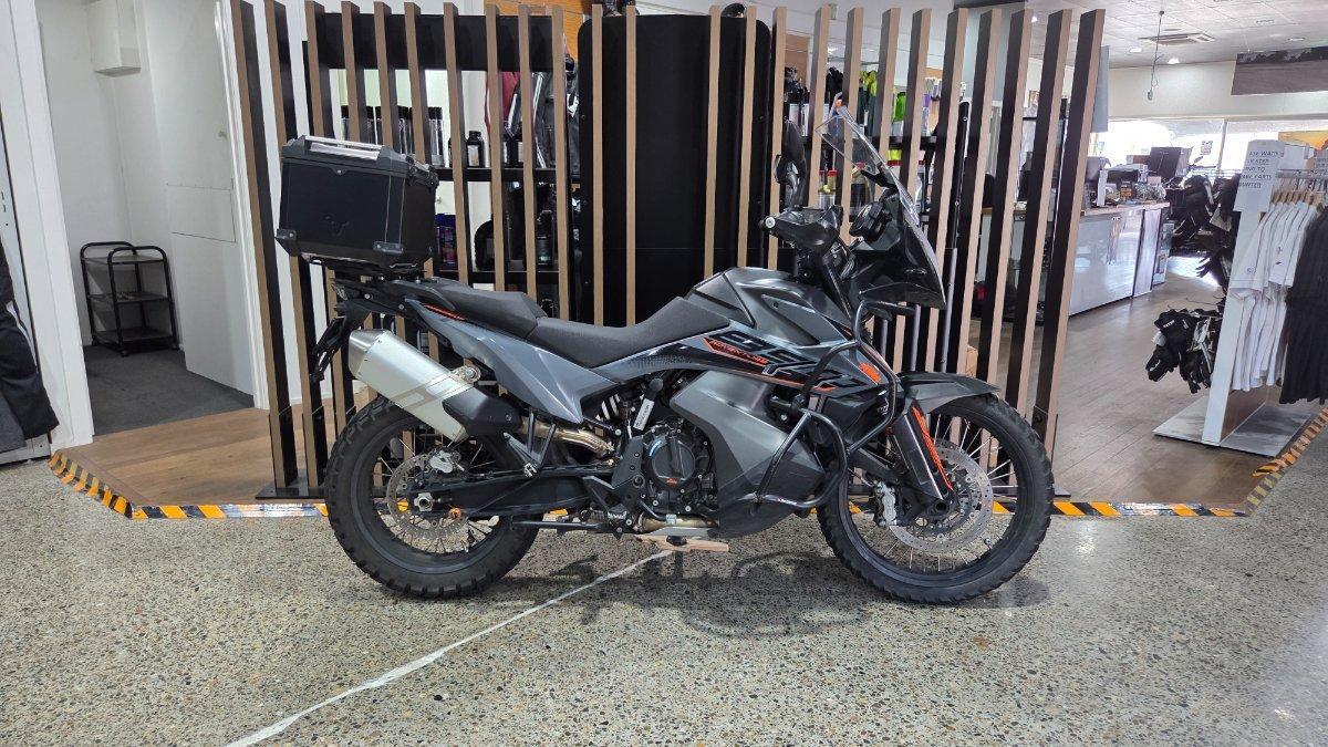 2021 KTM 890 ADVENTURE DUAL SPORTS