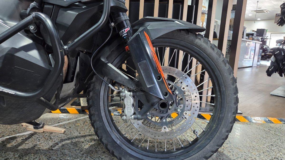 2021 KTM 890 ADVENTURE DUAL SPORTS