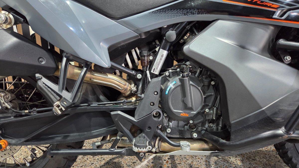 2021 KTM 890 ADVENTURE DUAL SPORTS