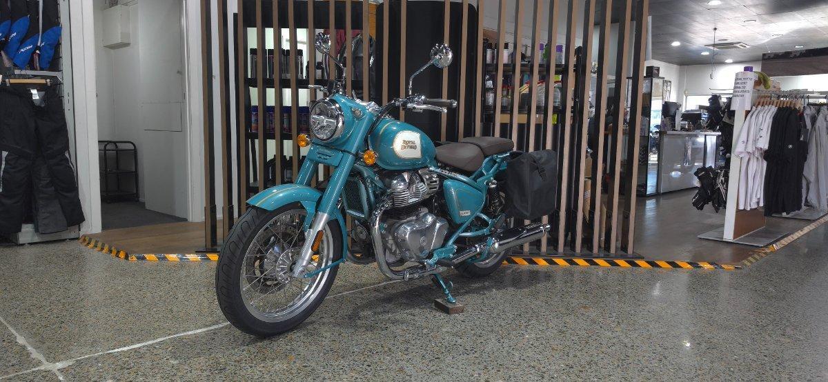 2026 ROYAL ENFIELD CLASSIC 650 ROAD
