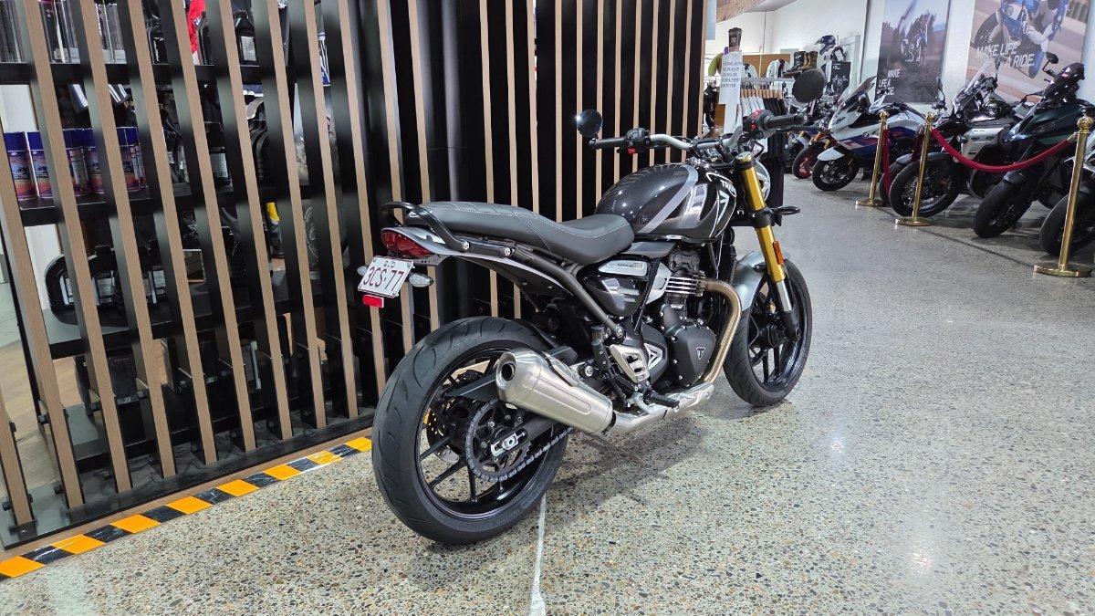 2025 TRIUMPH SPEED 400 ROAD