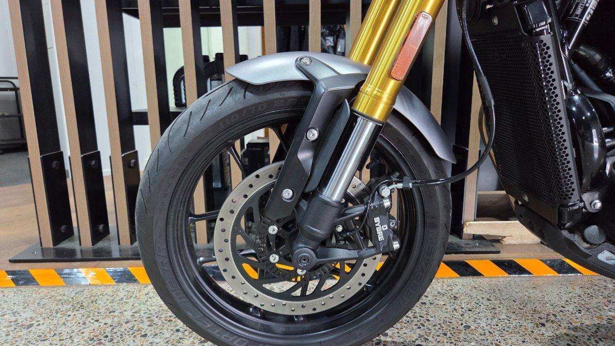 2025 TRIUMPH SPEED 400 ROAD