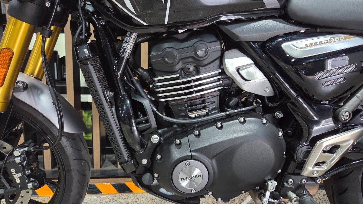 2025 TRIUMPH SPEED 400 ROAD