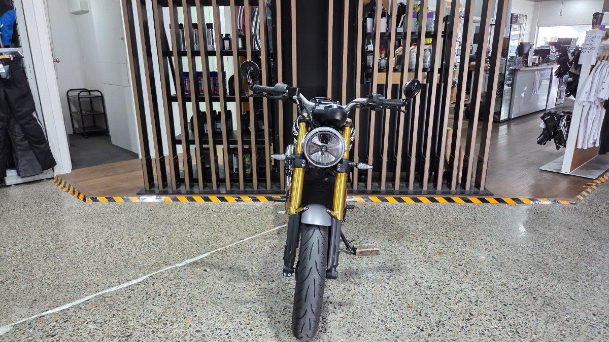 2025 TRIUMPH SPEED 400 ROAD