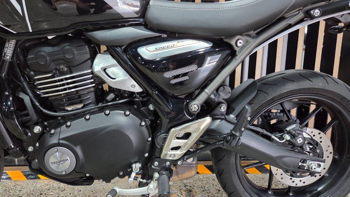 2025 TRIUMPH SPEED 400 ROAD