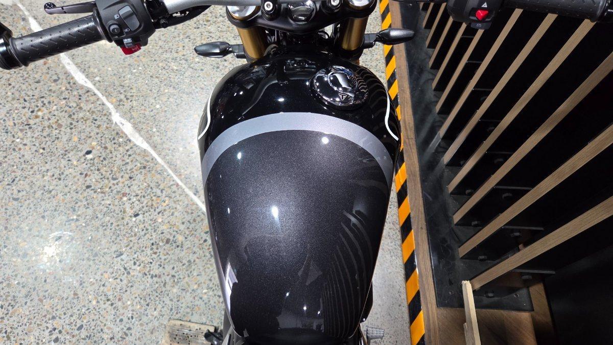 2025 TRIUMPH SPEED 400 ROAD