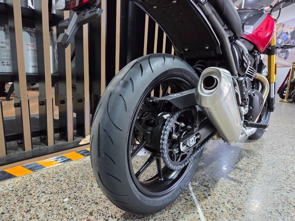 2026 TRIUMPH SPEED 400 ROAD