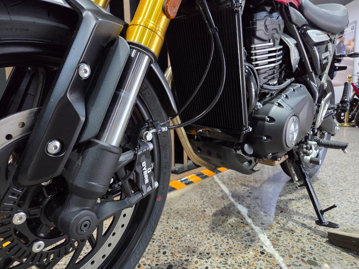2026 TRIUMPH SPEED 400 ROAD